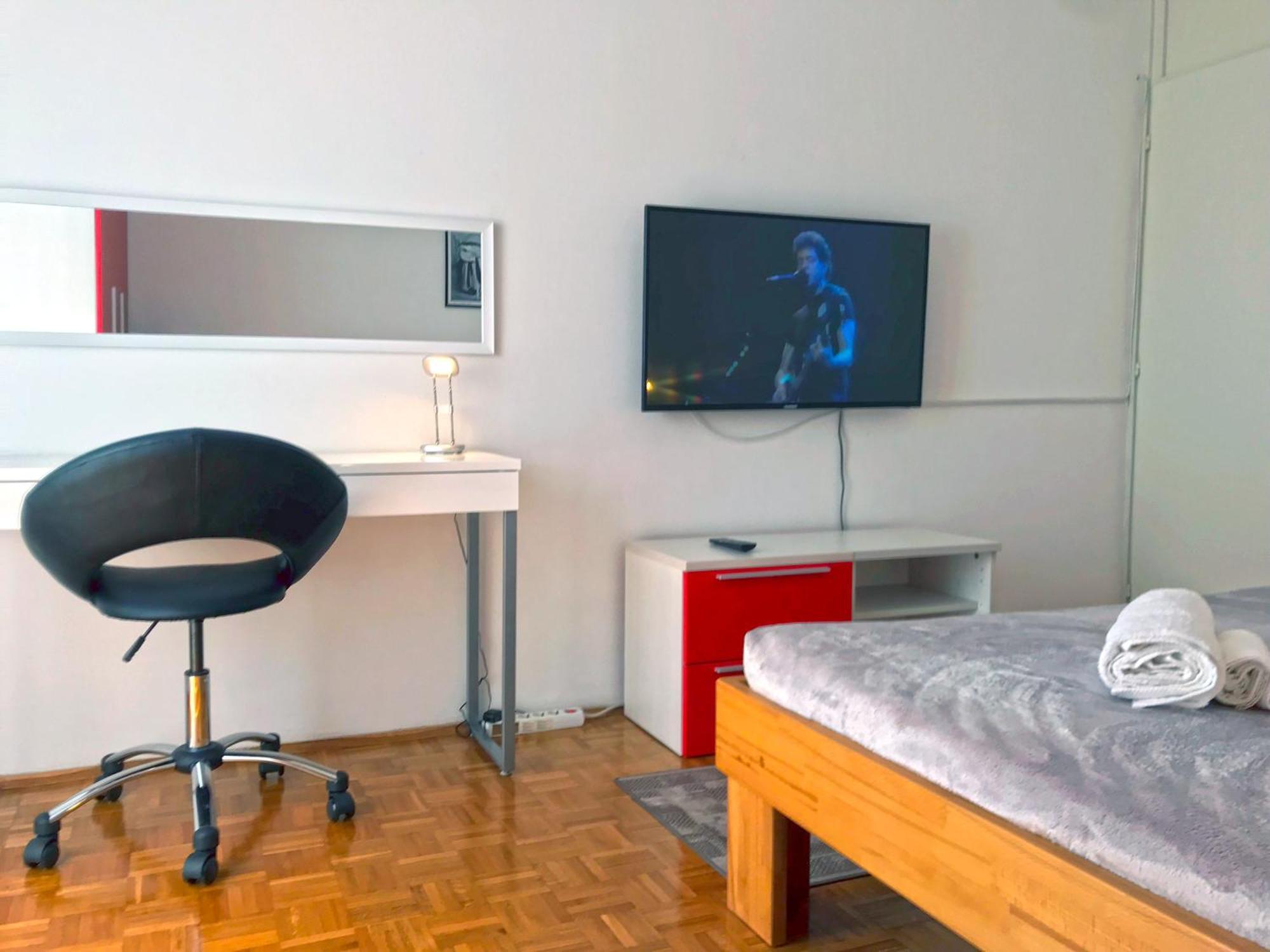 Blue Sky Apartment พูลา ภายนอก รูปภาพ